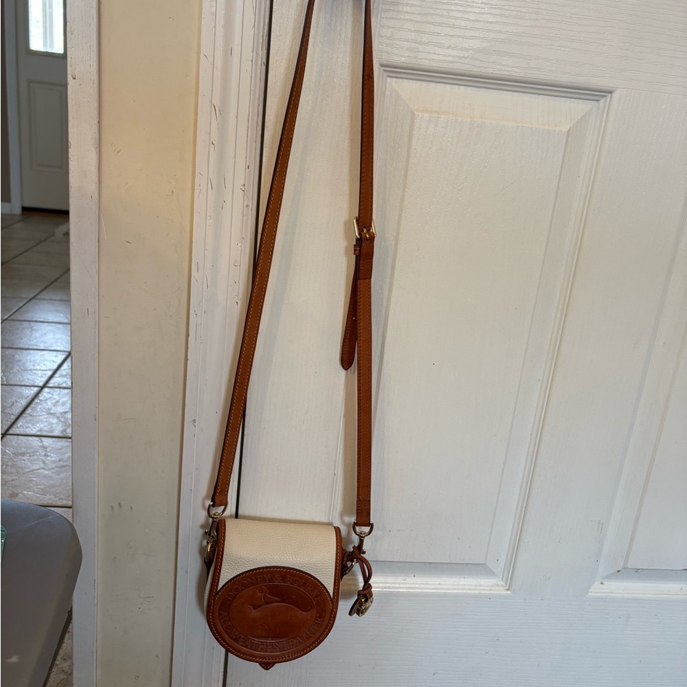 Dooney & Bourke Cream and Brown Crossbody Bag - Picture 6 of 6